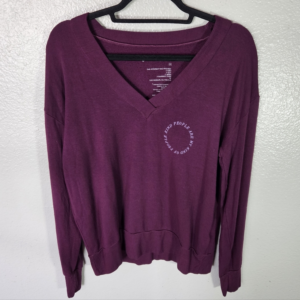 good hYOUman V Neck Sweatshirt Size S